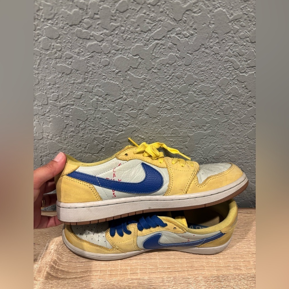 Nike Air Jordan 1 Retro Low OG SP Travis Scott Canary - Picture 8 of 11